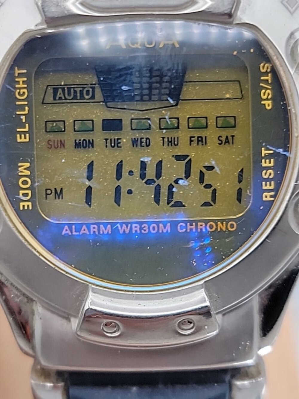 VTG Aqua Digital Men's Watch 38mm Silver Blue Oval Chrono Multi-Sport 7.75 - Picture 2 of 14